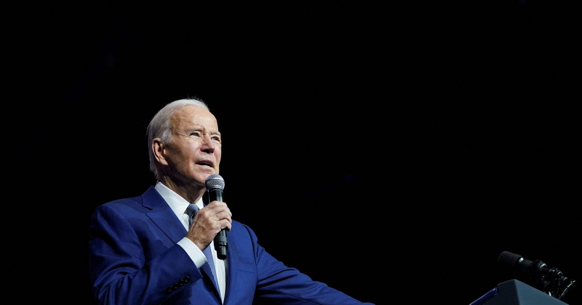 Debt ceiling negotiations stall as Democrats consider invoking 14th amendment.