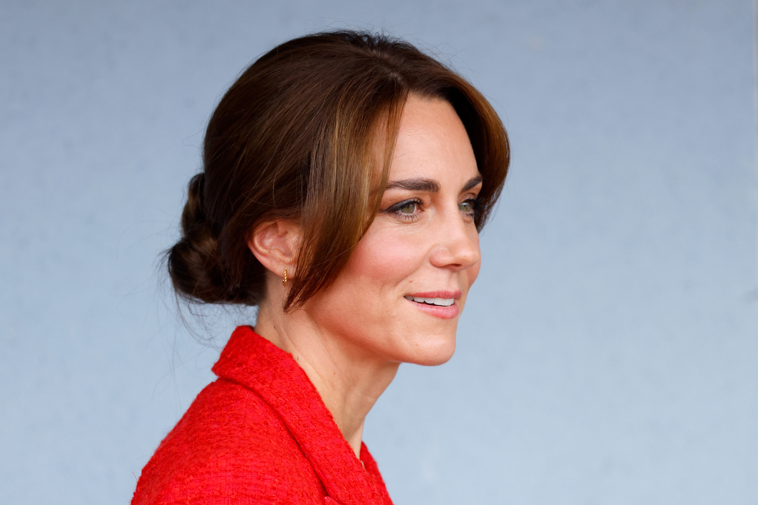 "Kate Middleton's Verified Video Sparks Royal Crisis Amid Public Outing and Conspiracy Claims"