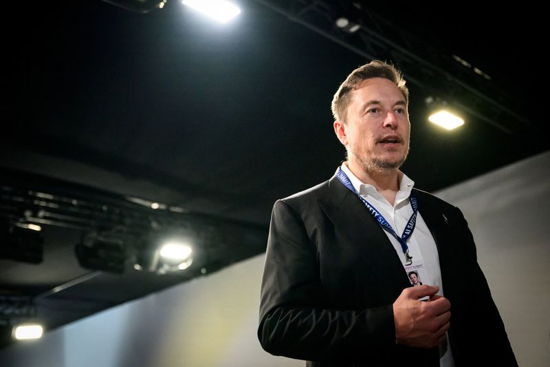 "Drummer's Criticism and Texas Move: Elon Musk Faces Shareholder Votes and Compensation Package Fallout"