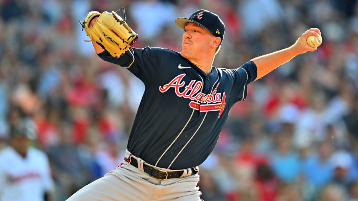 Featured image for "Phillies Ink One-Year Deal with Veteran Southpaw"