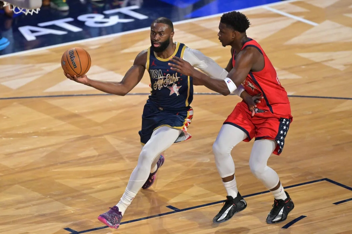 Brown condemns Beverly Hills police after All-Star Weekend panel shutdown