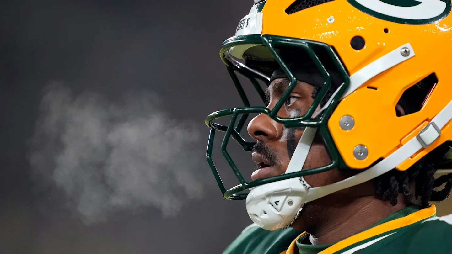 Dolphins Weigh Malik Willis as Bridge QB After Hafley’s Hints