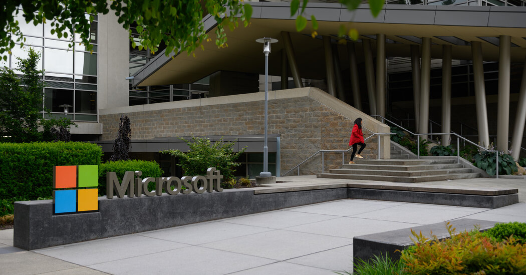 Featured image for Microsoft Collaborates with Labor Unions to Address AI and Unionization Concerns