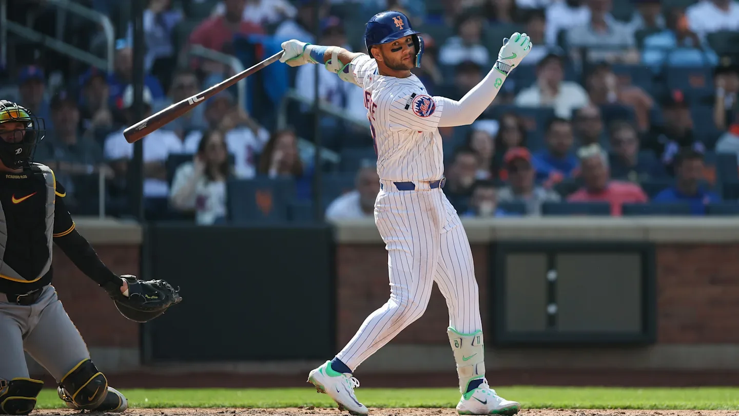 Bichette Booed Early as Mets Struggle With New Signing