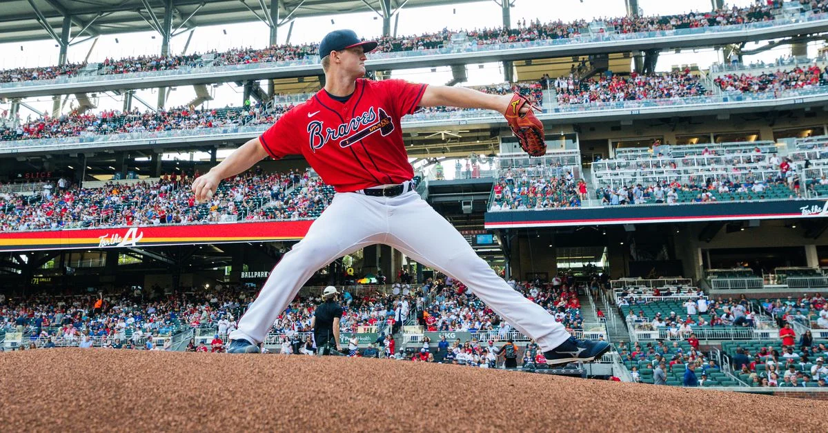 "Braves Dominate Marlins with Six Homers and Soroka's Return"