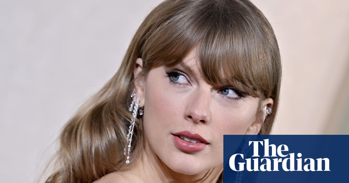 "Taylor Swift Fans Slam New York Times Over Speculative Sexuality Op-Ed"