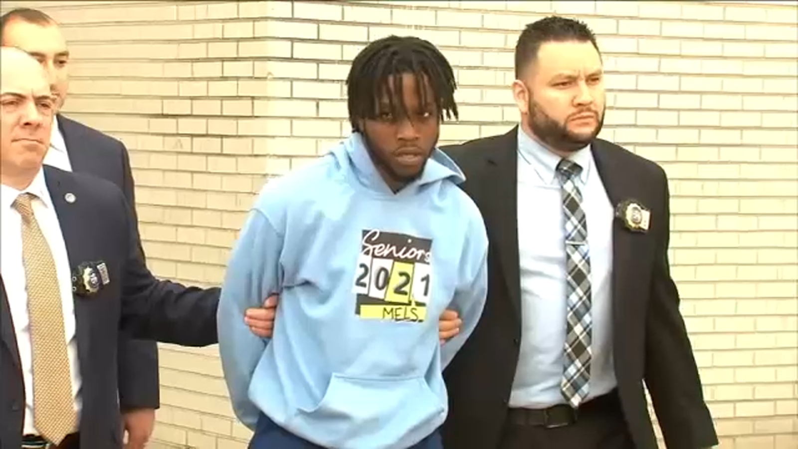 Controversy Surrounds Subway Stabbing Case as Suspect Released Without Bail