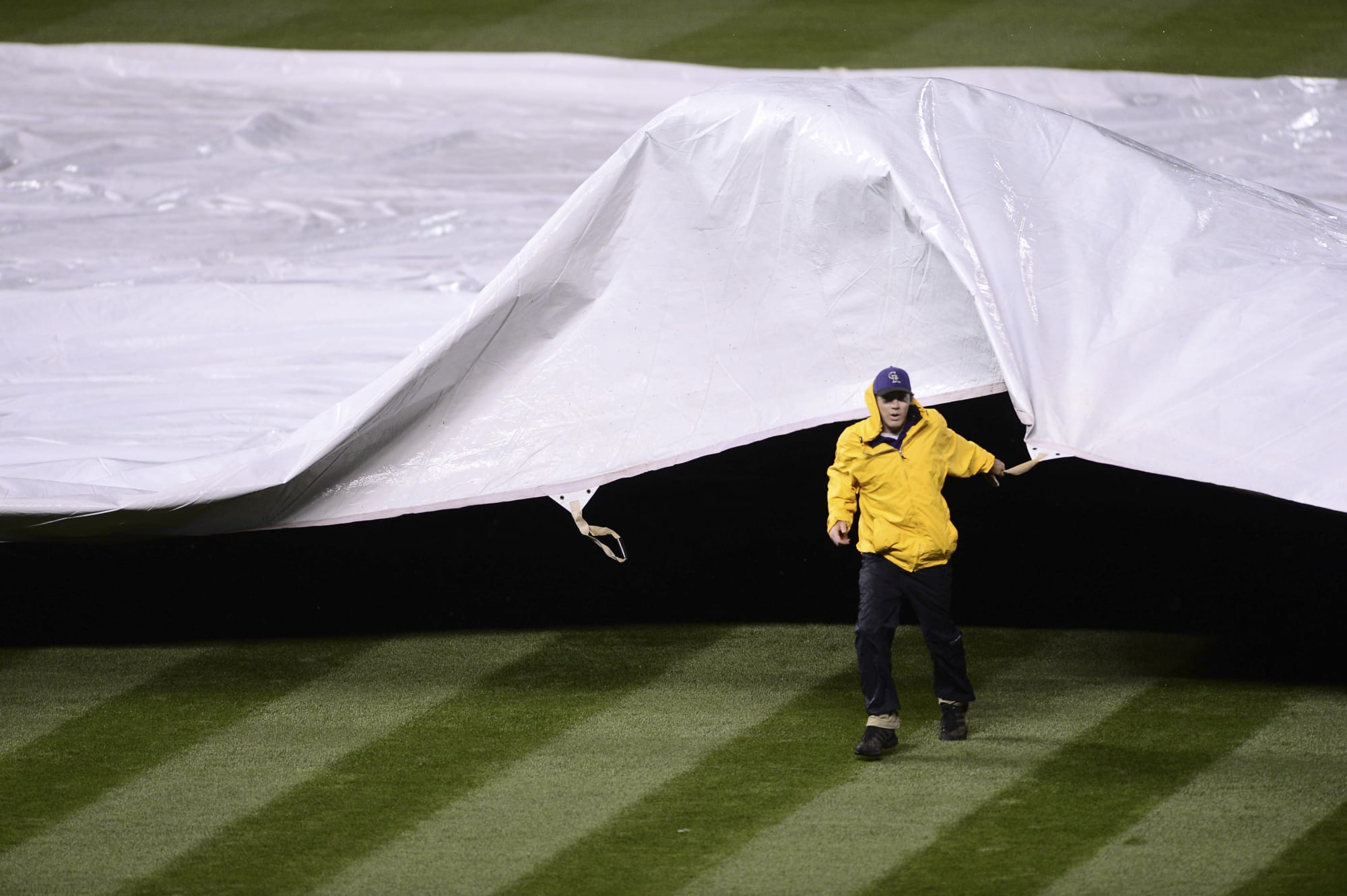 Featured image for Padres Secure Victory Against Rockies in Coors Field