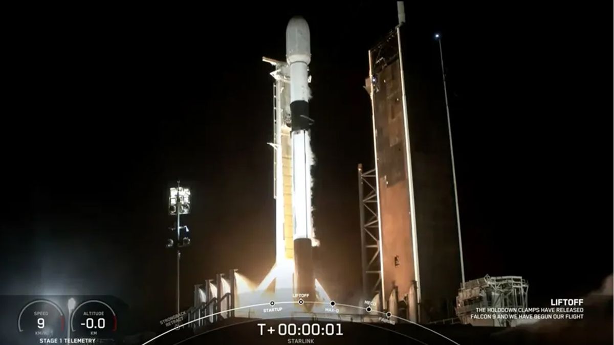 Featured image for "SpaceX Sets New Record with 62nd Orbital Mission Launch"