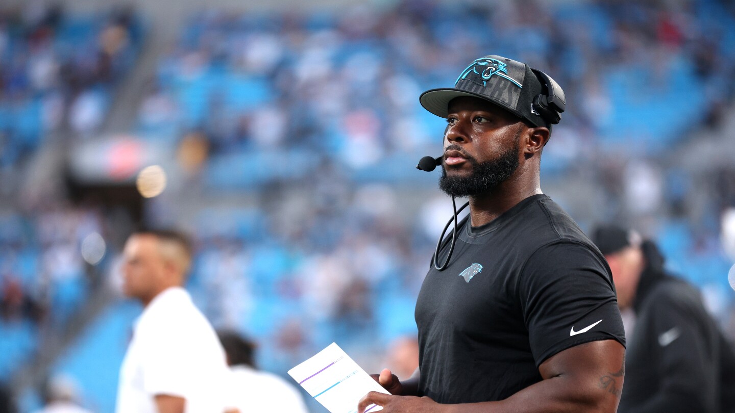 "Patriots' Search for Offensive Coordinator Continues with Under-the-Radar Candidates"