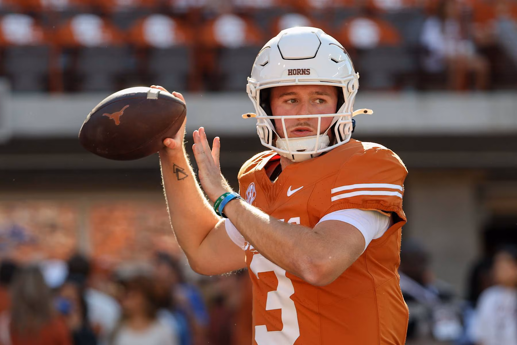 Featured image for Week 14 College Football: Rivalries and Playoff Stakes