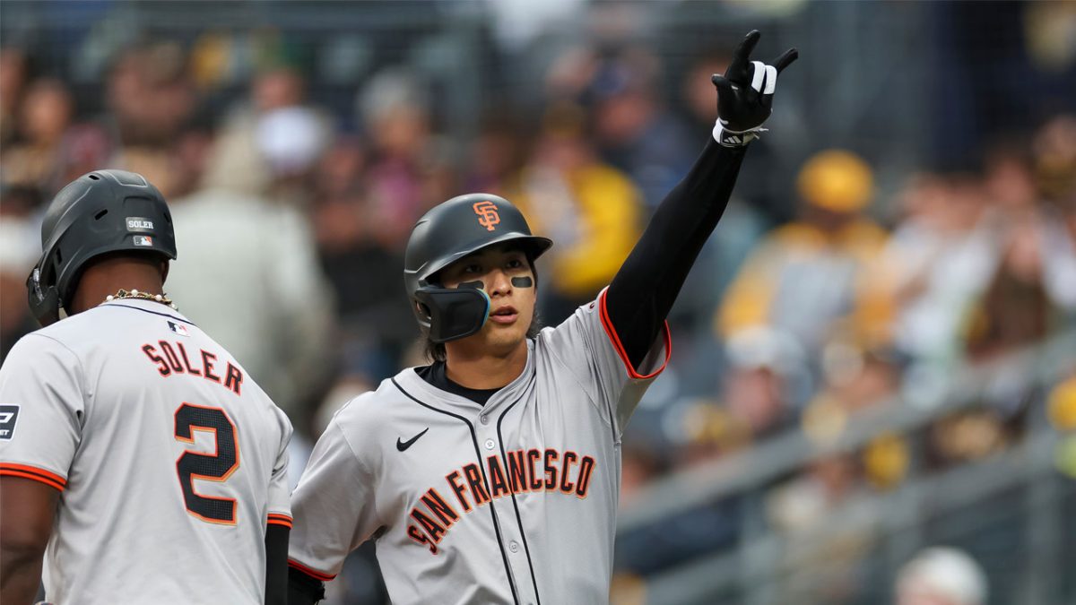 Featured image for "Giants Secure Second Straight Win with Lee and Hicks Leading the Charge"