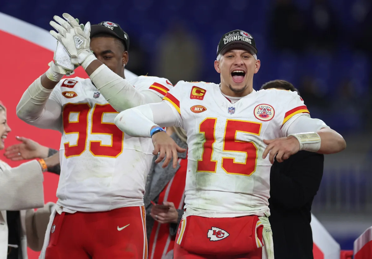 "2024 Super Bowl Showdown: 49ers vs. Chiefs in Las Vegas"