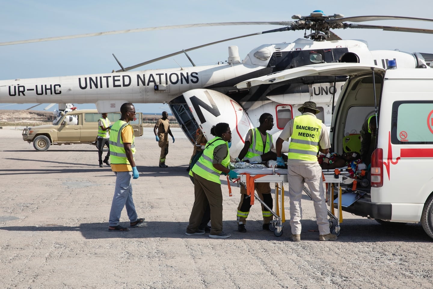 Featured image for "Al-Shabab Seizes UN Helicopter and Aid Workers in Somalia"