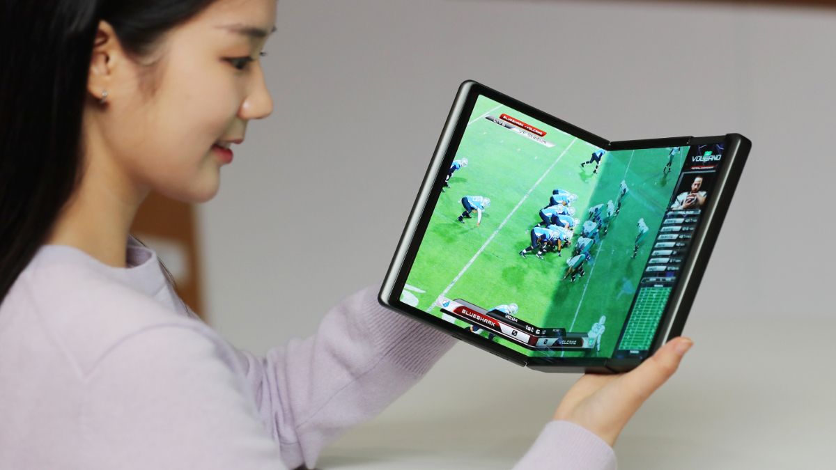 Featured image for "Samsung Unveils Cutting-Edge Dual-Folding Display Technology at CES 2024"