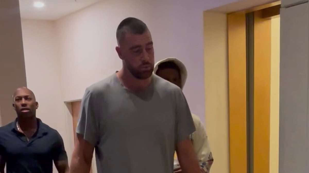 "Travis Kelce's Disappointment: Taylor Swift's Absence at Chiefs Game"