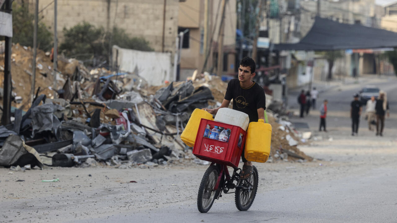 Gazans' Fears Mount as Catastrophe Looms and Bombs Fall