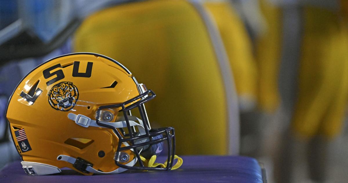 Featured image for Comparing Academic Progress Rates of D-I Football and Basketball Teams.