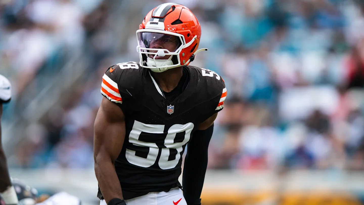 Multiple NFL Linebackers, Including Browns' Hicks, Announce Surprising Retirement