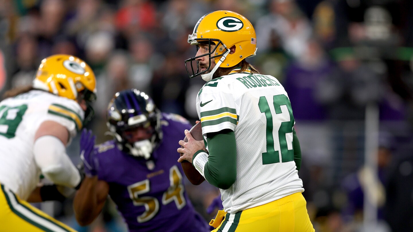 Featured image for Aaron Rodgers Joins Steelers on One-Year Deal Amid Mixed Reactions