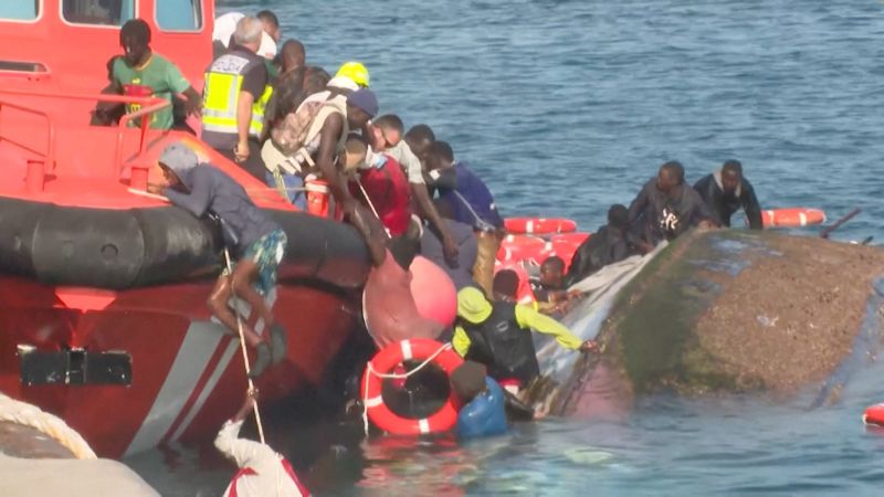 Featured image for Seven Women and Girls Drown in Canary Islands Boat Capsize