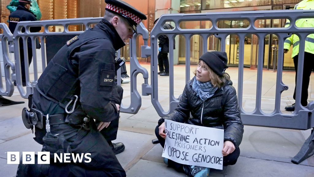 Featured image for Greta Thunberg Arrested in London During Pro-Palestinian Protest