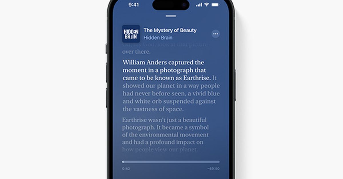 "Apple's iOS 17.4 Revolutionizes Podcasts with Auto-Generated Transcripts"