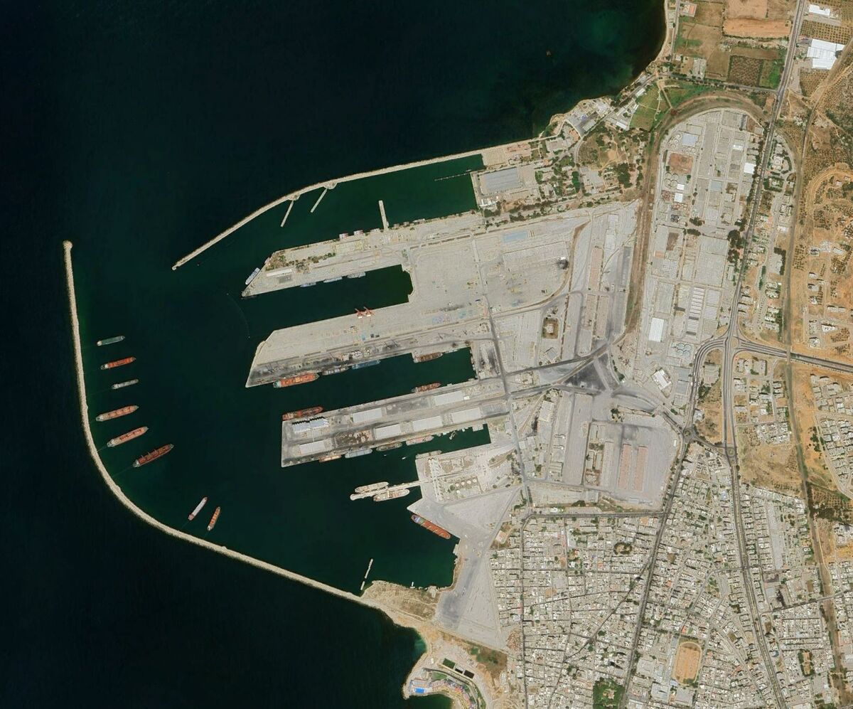 Featured image for Russia's Military Influence in Syria Faces New Challenges Amid Regional Shifts