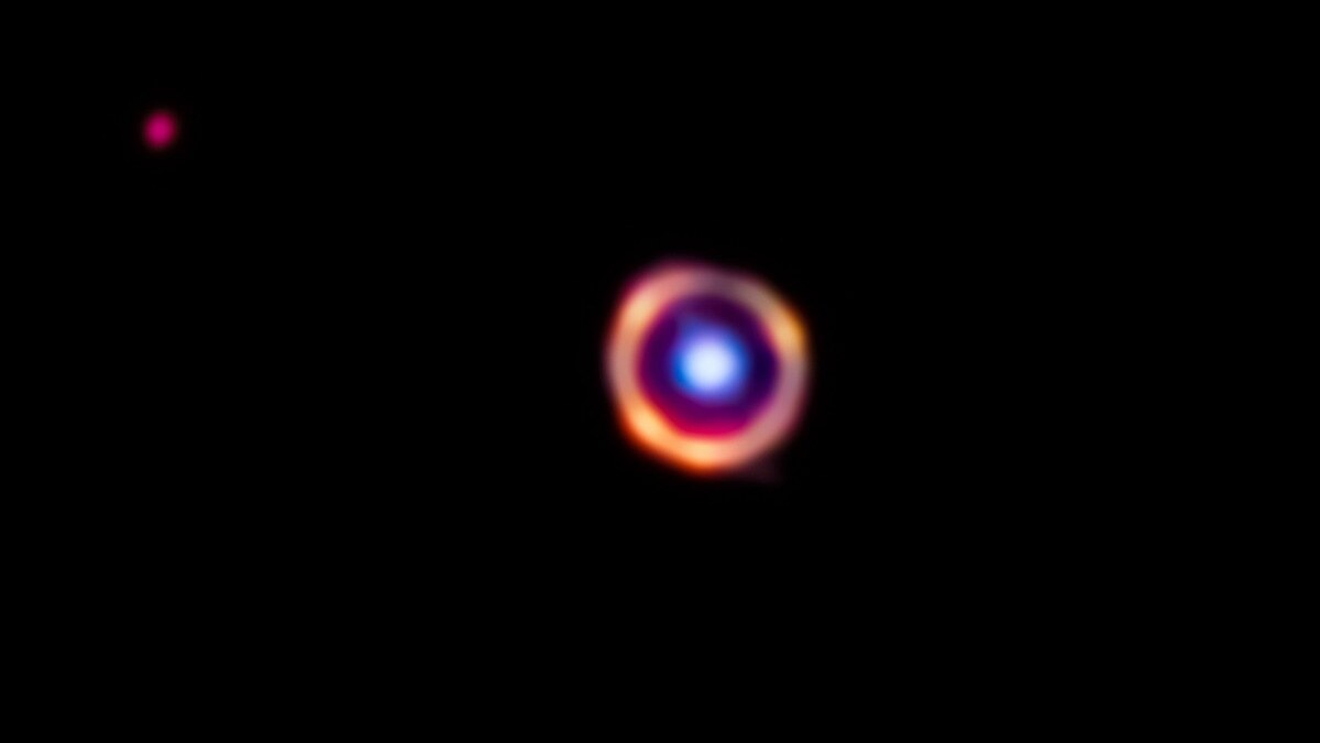 Discovery of Farthest Organic Molecules in Space.