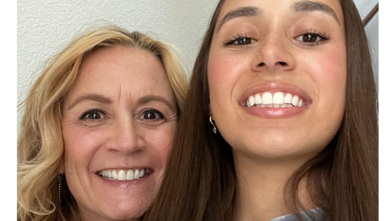 Featured image for Lost Luggage Dispute: Woman Takes Matters into Her Own Hands