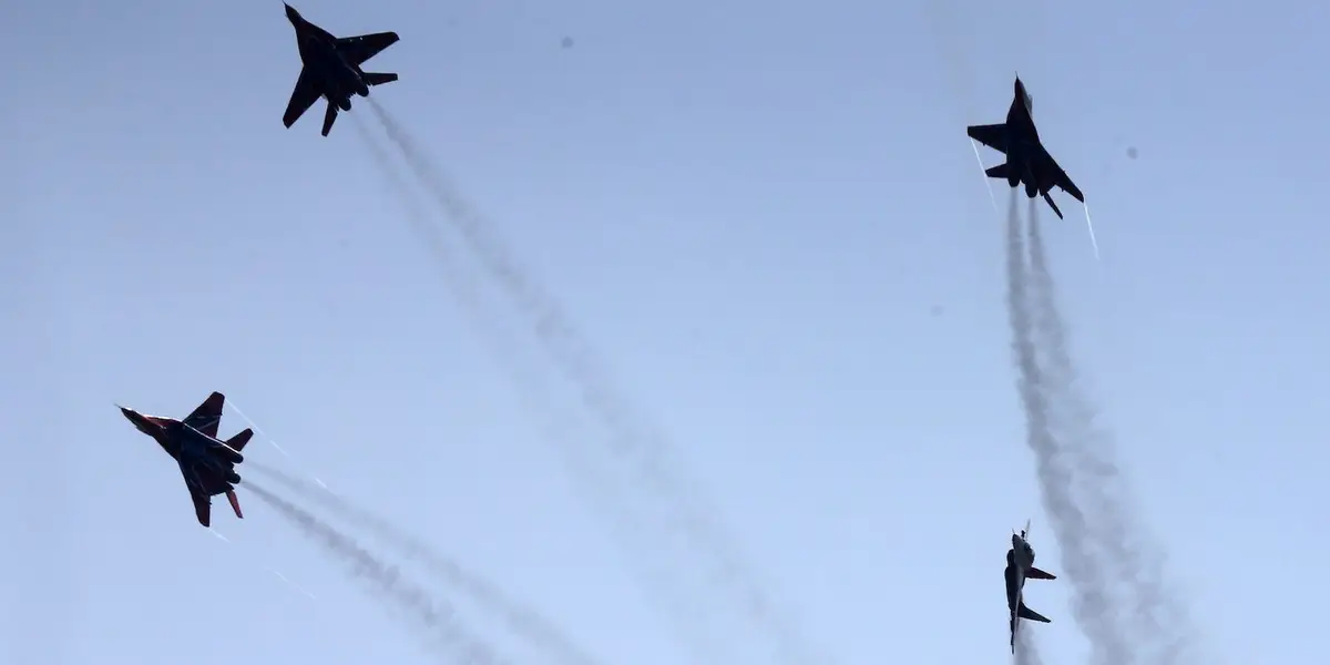 Russian Air Force Struggles to Extend Reach Beyond National Borders, UK Intelligence Reports