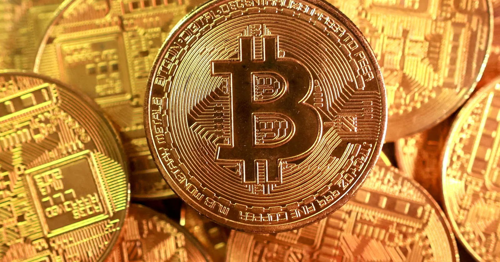 Bitcoin slides as liquidity thins and policy uncertainty spikes volatility