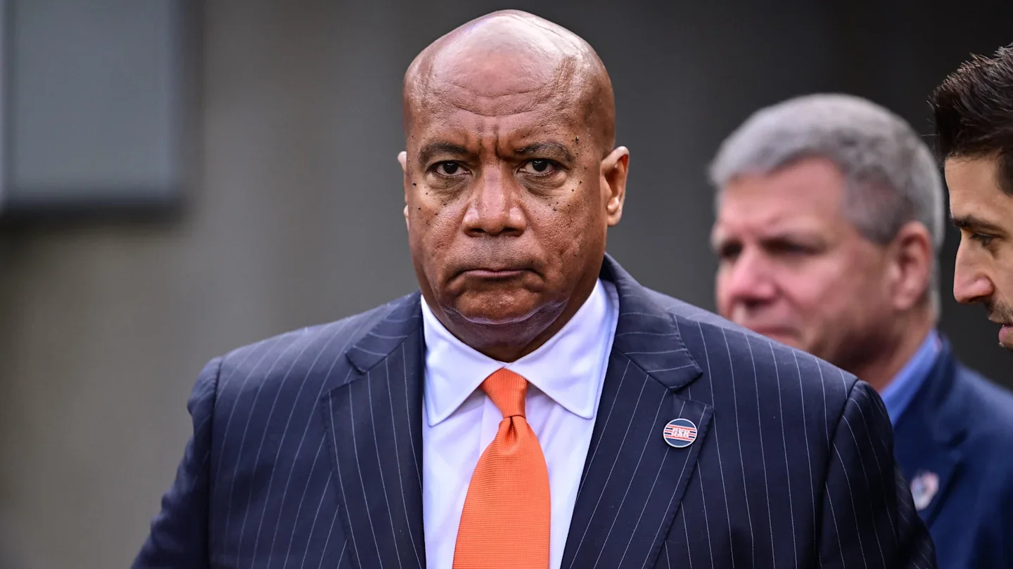 McCaskey’s Frustration Grows as Bears Stadium Push Turns to Indiana