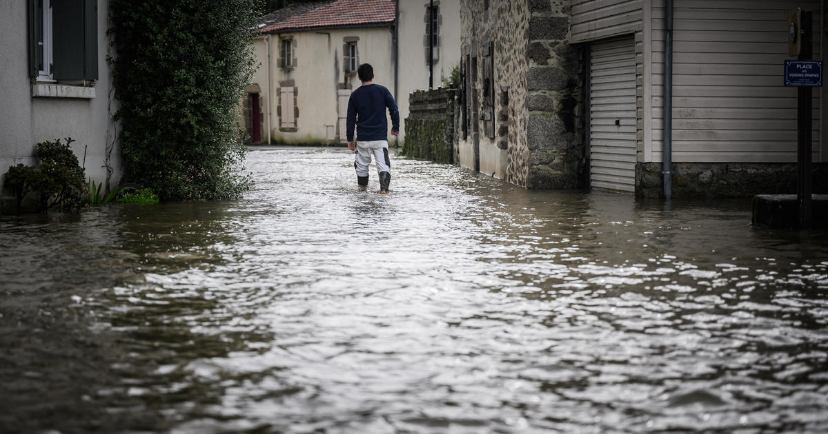 Featured image for "February 2024: Record-Breaking Global Heat Wave and Hottest Ocean Temperatures"