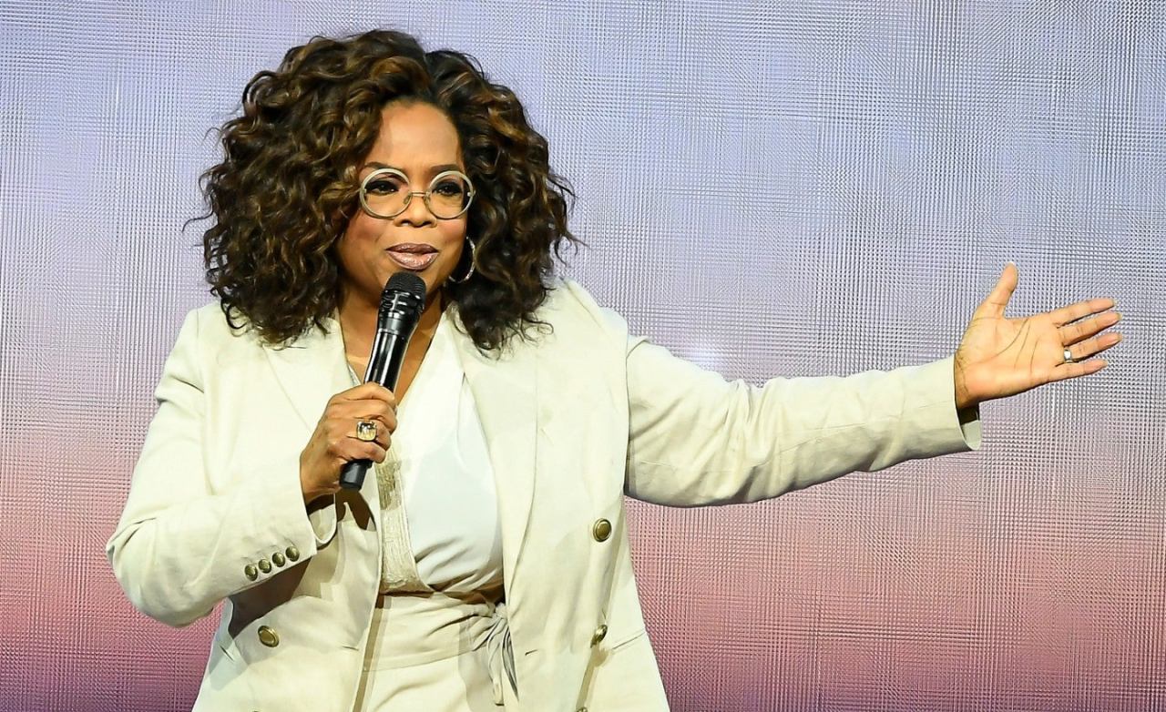 Featured image for Oprah Winfrey's Weight Loss Journey: From Shame to Empowerment