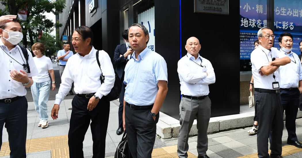 Featured image for "Japan's Salarymen: Embracing 'Cool Biz' with Short Sleeves"