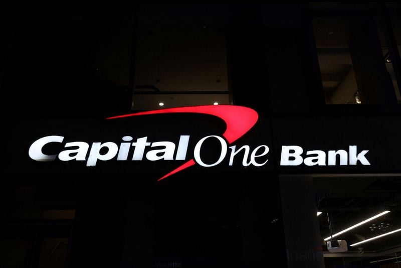 Featured image for US States Call for Rejection of Capital One $425M Deposit Settlement