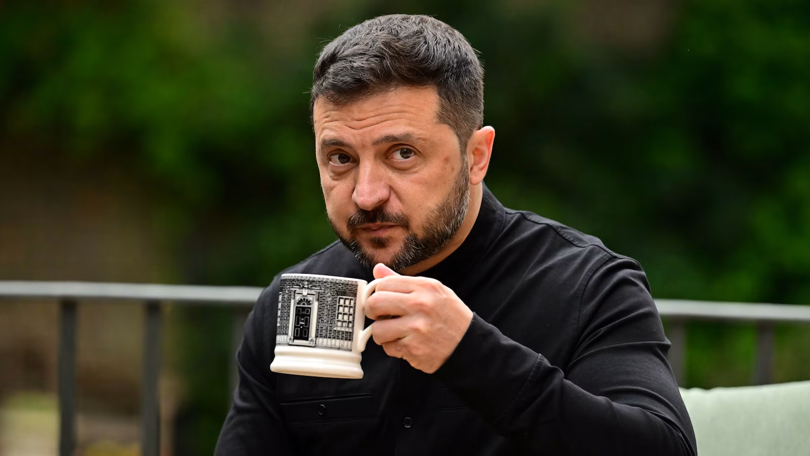 Zelenskyy criticizes Russia’s stance ahead of White House visit amid Ukraine summit tensions