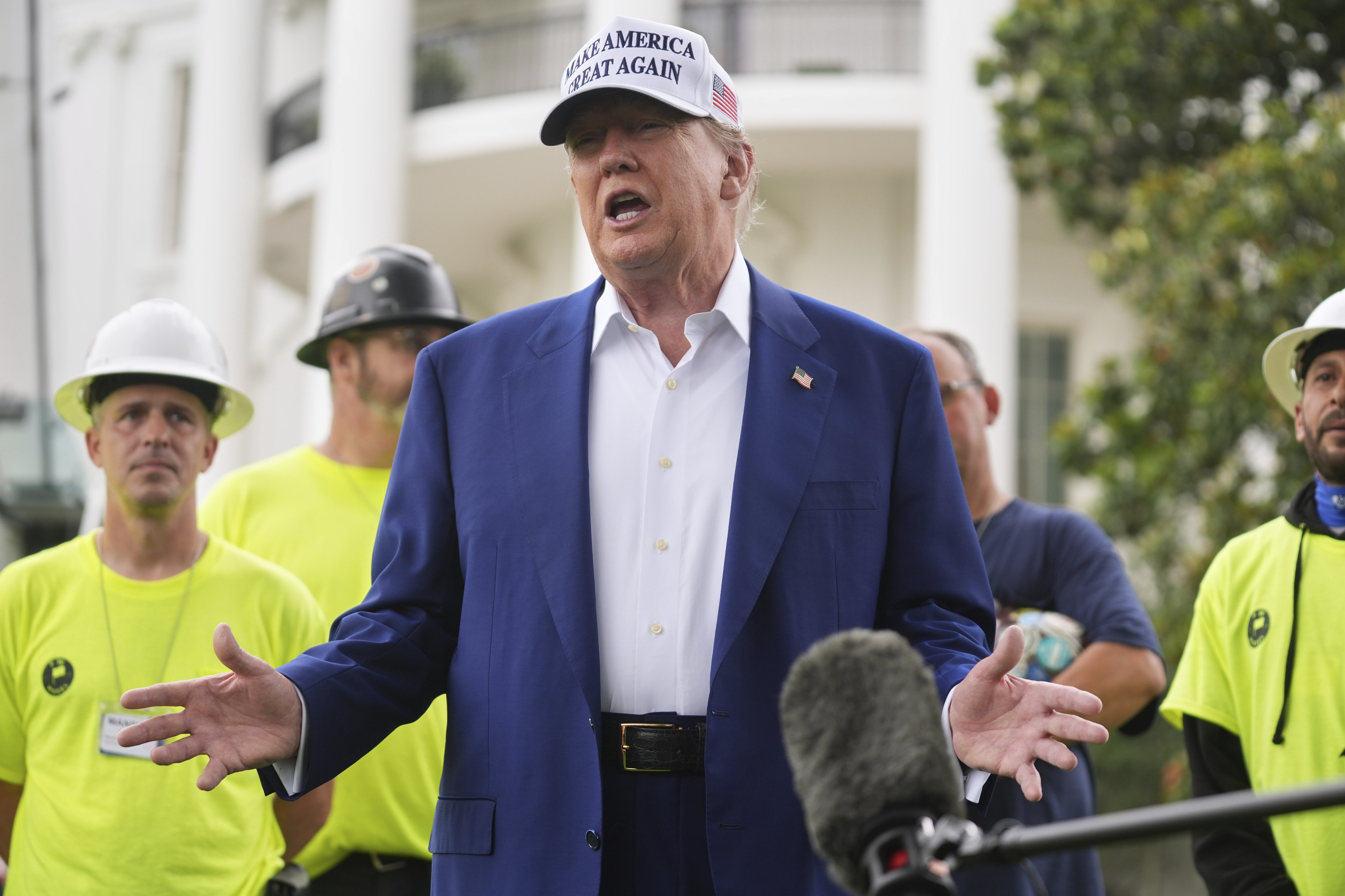 Republicans Show Divided Support for Trump on Iran Policy