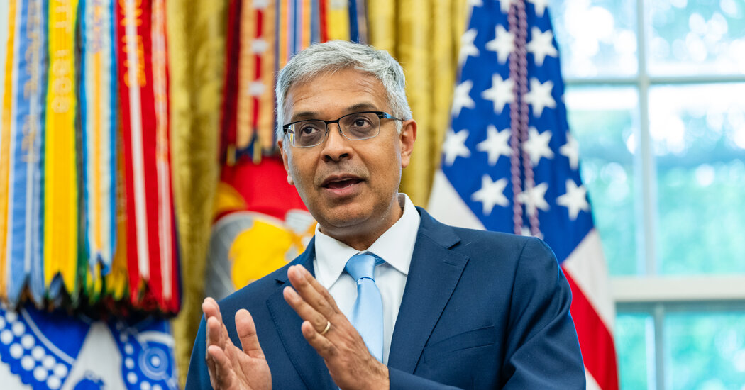 Featured image for NIH Scientists Criticize Trump’s Public Health Policies and Cuts