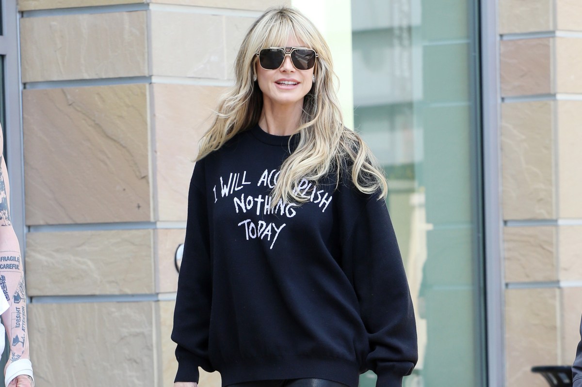 Heidi Klum's Message Shirt and Star Snaps