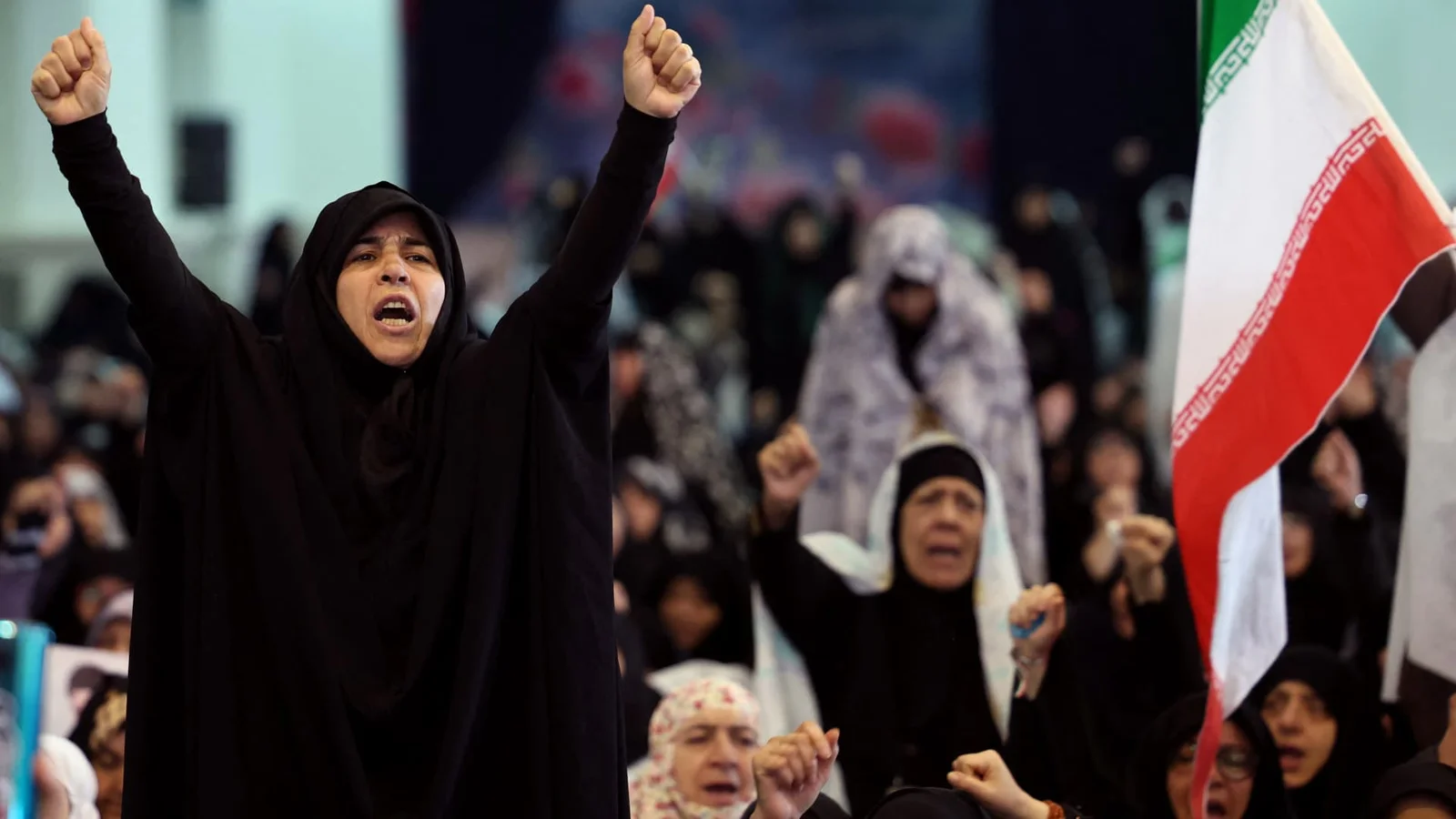 Asia stocks slide as U.S.-Iran clash deepens and oil spreads widen