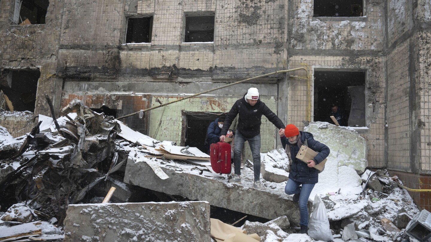 "House Democrats Push for Vote on Ukraine Aid Despite Challenges"