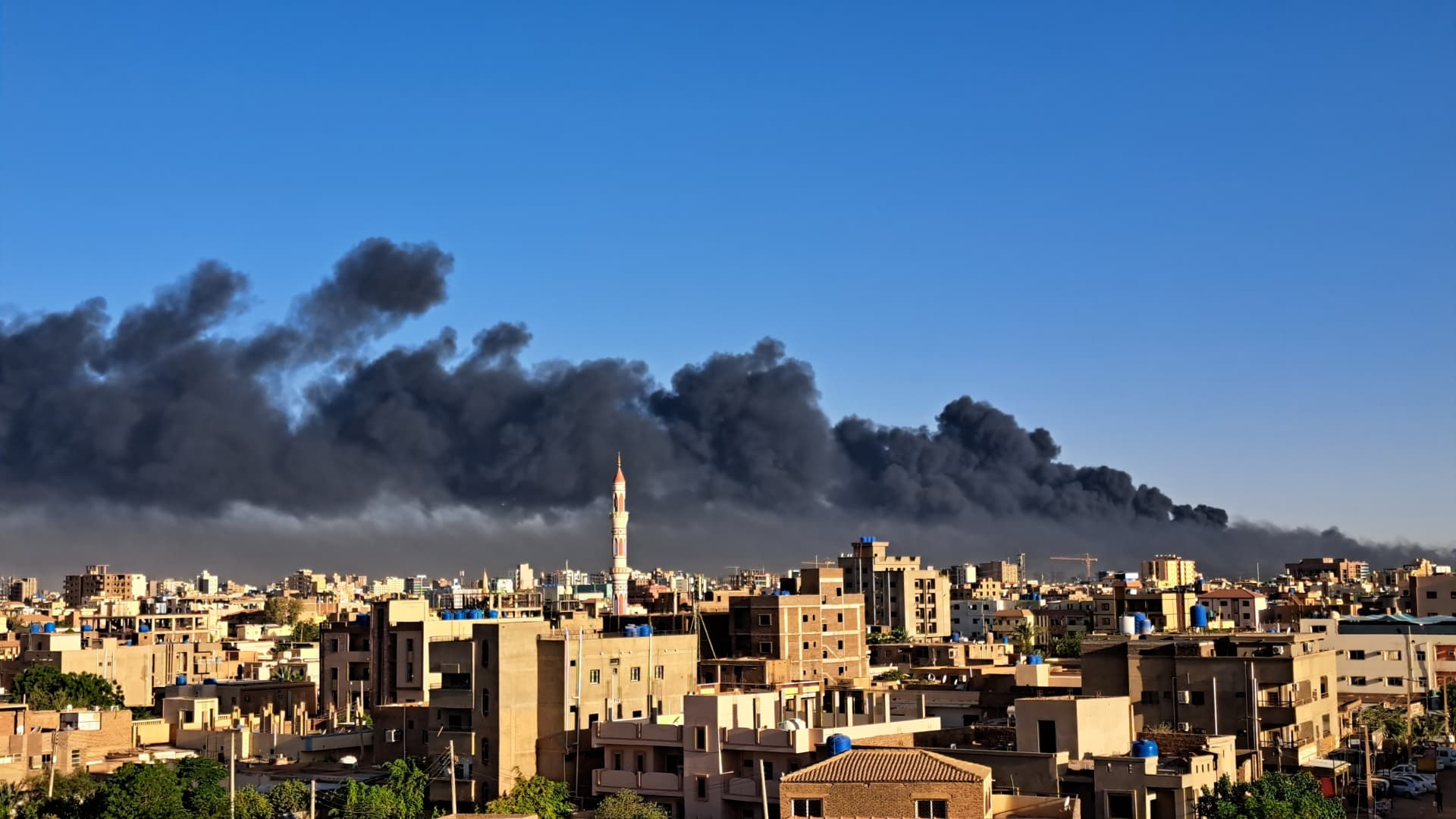 Global Powers Respond to Sudan Conflict with Evacuations and Rescue Operations