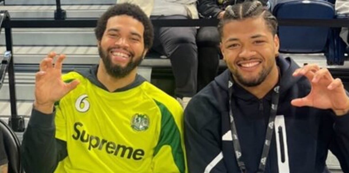 Featured image for "Bears' Caleb Williams Not Handling Contract Negotiations"