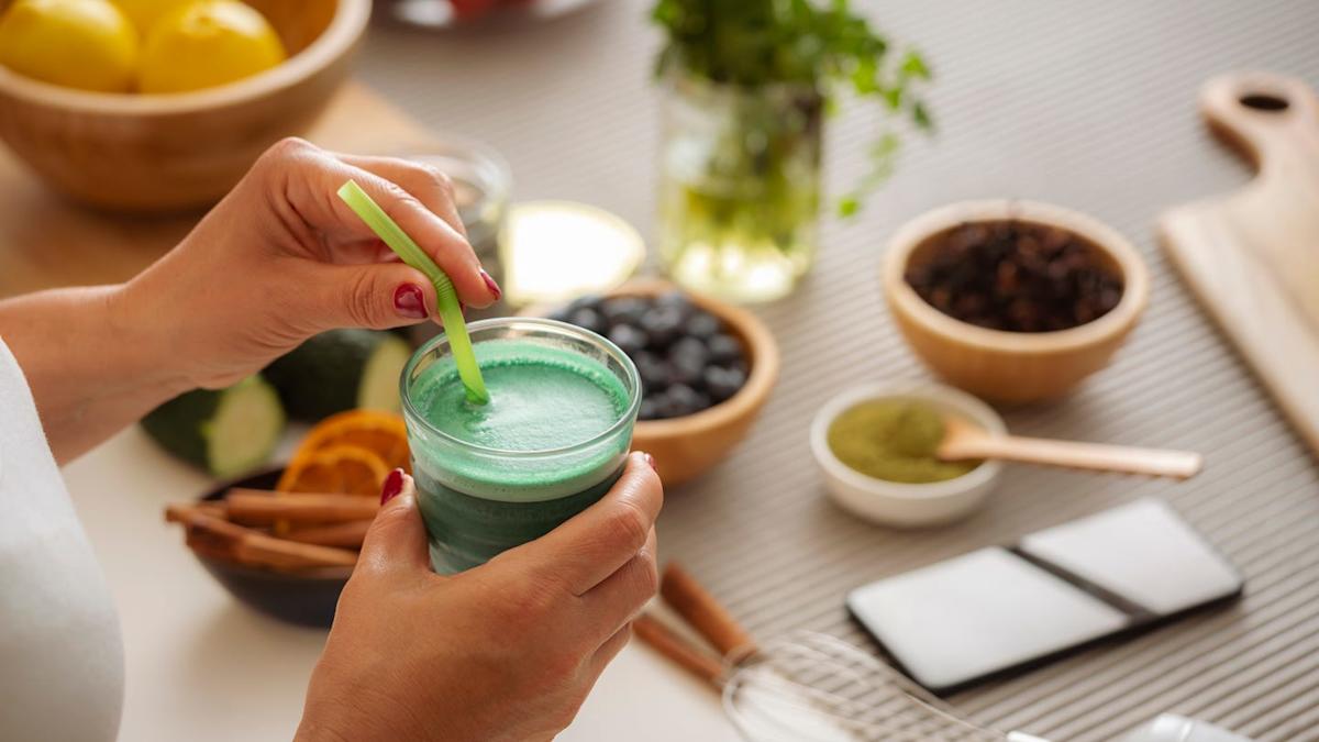 Featured image for Scientists Reveal Everyday Foods That May Slow Brain Aging