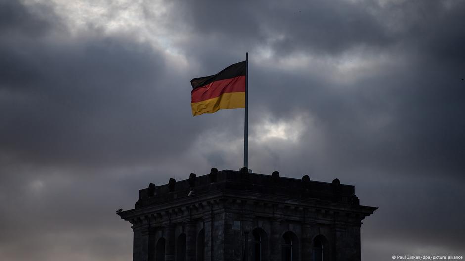 Germany Faces Political Turmoil as Coalition Government Collapses