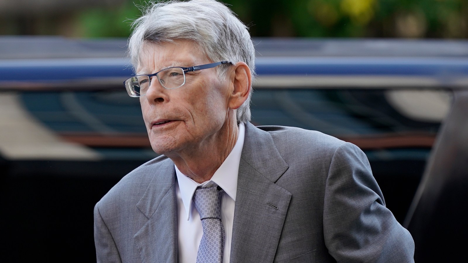 Stephen King's 'Holly': A Thrilling Pandemic Crime Fiction That Will Leave Anti-Vaxxers Fuming