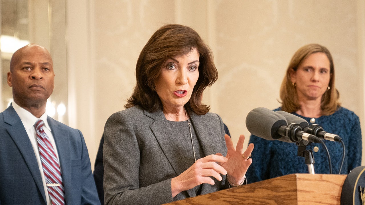 Hochul Apologizes for Controversial Israel-Canada Analogy