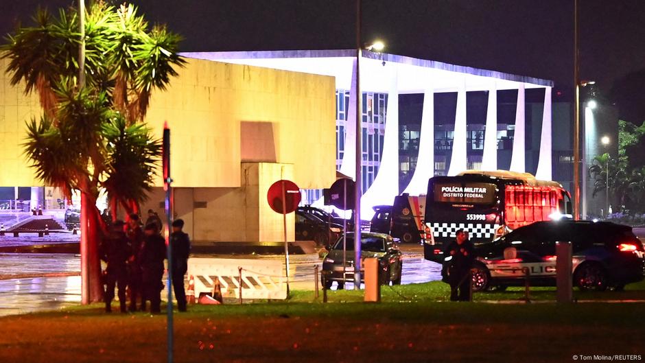 Suspected Bomber Killed in Explosions at Brazil's Supreme Court